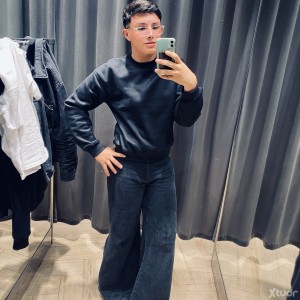 Xtudr - 15_rodriiguezz: Viendo si sale hacer algo, no me todo por chat. Solo gente con auto 