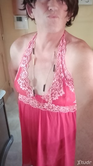 Xtudr - Gloriacd: Me inicio como crosdresser 