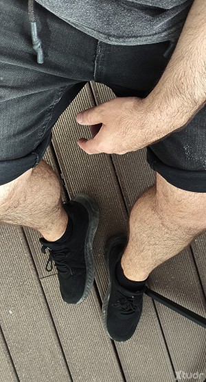 Xtudr - biWolf: Solo tíos con sitio. Soy muy morboso, tengo muchos fetiches pero quiero encontrar a quien le gusta lamer orejas y narices po...