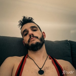Xtudr - cerdeomad: Pasivo 10000% sumiso, complaciente, muy puta y muy muy cerdo.🐽 Me flipan los lapos, especialmente en la boca;  meos donde...