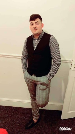 Xtudr - alberto1998: Helo i am very good boy i want to meet i like to do everything 