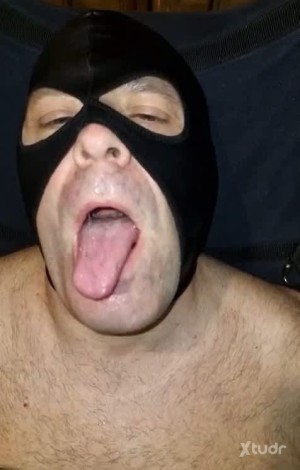 Xtudr - danisan666: Esclavo pasivo y sumiso.
Resultado encuesta BDSM Dominante 0% Sumiso 94% Amo 24%
Esclavo 91% Switch 0% Cazador 18% Presa...