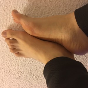Xtudr - amispiesperro: I have a very clear idea of what I'm looking for, don't waste my time. I'm demanding and aware that I'm superior to y...