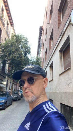 Xtudr - Pasivo_Bottom: Buscando gente para pasar buenos ratos. Eso incluye sexo, por supuesto,  pero también cine, teatro, exposiciones, sal...