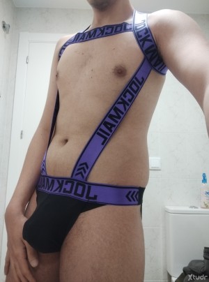 Xtudr - BDSMSLAV: I'm looking for a Dominant man for a session or a steady relationship, in Castellon or Villareal.