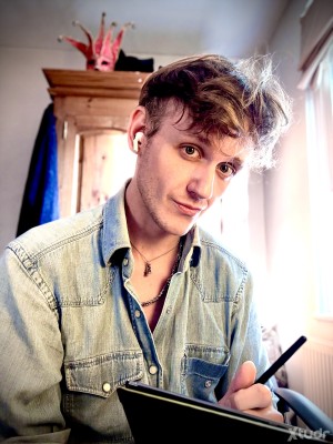 Xtudr - SublookingtoServe: I've learned to serve over the last year and the need to please keeps getting stronger, I want something long ter...