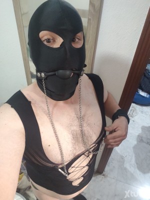 Xtudr - sumisodisc: looking for a dominant man to adopt a good slave puppy like me for a few days to serve him and satisfy him 😋😇
I would li...