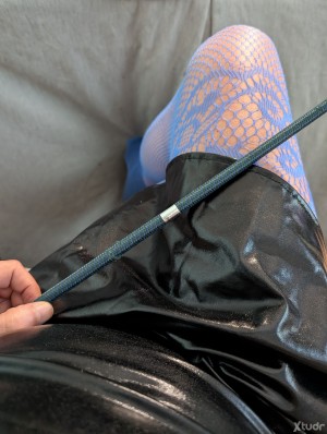 Xtudr - SOLOREAL: No quiero mareantes, Lee el nombre de usuario.
CD de 55 años busca sumisos y otras cd para su propiedad y formación 