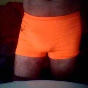 Xtudr - fitoGAGTHEFAG: Dark-haired, hairy, shaved 39 1.73 72 kg bottom lover of poppers also likes to be very submissive