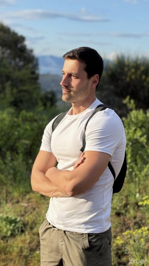Xtudr - pavlalv: With a career and international projection, I'm looking for open and restless minds that predispose themselves. Always with...