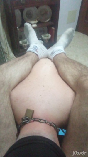 Xtudr - Amo28: Busco sumiso royo masculino,preferiria sumiso interesado en la castidad,tengo sitio,m va tratar con gente que busque concreta...