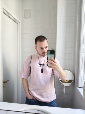 Xtudr - Sub22: 22 years old, submissive.
Learning and improving with my fixed Dominant man to become a good submissive man, to please him as...