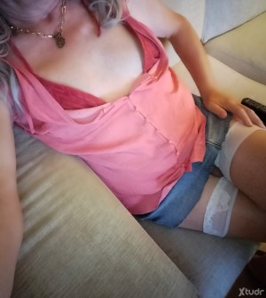 Xtudr - Gloriacd: Me inicio como crosdresser 