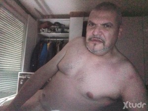 Xtudr - GordoCerdo: Masculino, 50 años, aspecto hetero.
Buscando tíos que me dejen usarles y follármelos, y alguno que me la meta de vez en ...