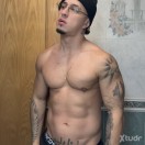 Xtudr - ThiagoXLatin: 🤑🇨🇴
Bi
Chico ...