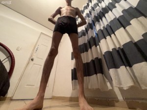 Xtudr - VSlave: I'm a submissive in search of a master or Dominant man who can keep me in chastity virtually.
I'm primarily looking for cybe...