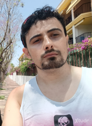 Xtudr - tu_perro: Busco amo que me trate como el perro que soy
