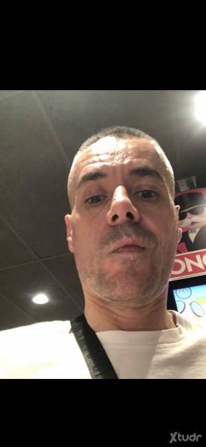 Xtudr - ESCLAVOHOSTIABLE41: Esclavo masoca, hostiable en busca de un amo que me controle absolutamente todo. También limpio casas por todo M...