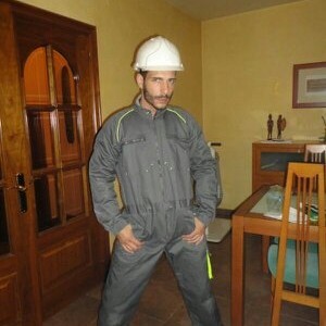 Xtudr - atoquedesilbato: I'm a 37-year-old male who enjoys using my entire body, submissive and somewhat masochistic. I'm a pervert and vici...