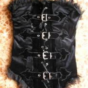 Xtudr - travestivalencianovato: I'm a guy, I like to dress as a woman in private, I'm feminine, I feel like a woman. I'm looking for a matur...