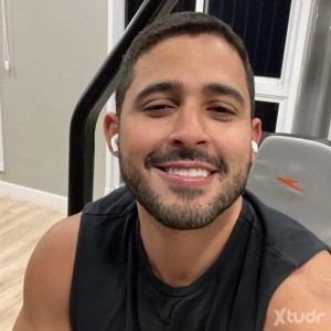 Xtudr - jalima: Here for good energy, deep conversations, and guys who know what they want. I’m a mix of soft heart and sharp wit, with a we...