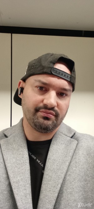 Xtudr - Angelbcn: Esclavo sumiso wc 
Me gusta el Fisting .
Me gustaría hasta me pongan castidad y pesas huevos,cbt Pies,nalgas, garganta pro...