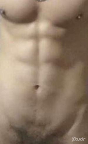 Xtudr - M1: Looking for a good submissive slut slave