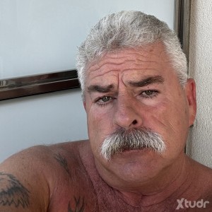 Xtudr - sonnyone: Kinky bottom surprise lol 