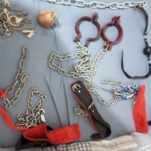 Xtudr - Sumiso70: I'm a masochistic submissive