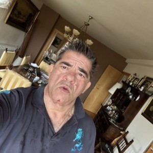 Xtudr - juakoA55: Hola 59 años sumiso pasivo...looking for a Top Master, we'll see..