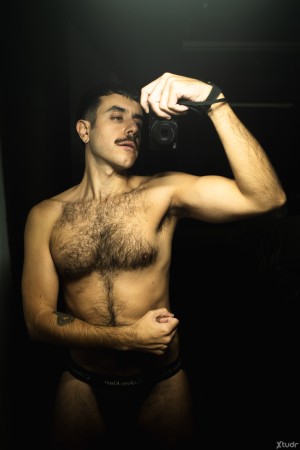 Xtudr - ALVARO_BCN: Dominant. Your elegant dominant man is looking for submissive.