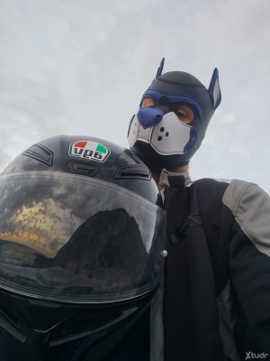 Xtudr - PupRogue: Puppy nudista que le da un poco a todo 