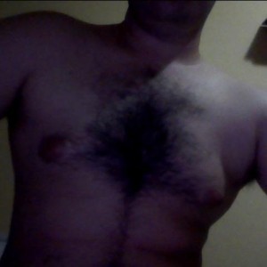 Xtudr - Adreim: Very submissive and worshiper of his dominant man.