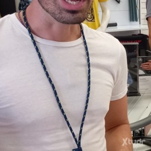 Xtudr - DuramenGrueso: Quieres caña? 
Gutpunching, azotes, pezones, cbt... 
Hasta donde estés dispuesto a llegar
Sólo fibrados.
    