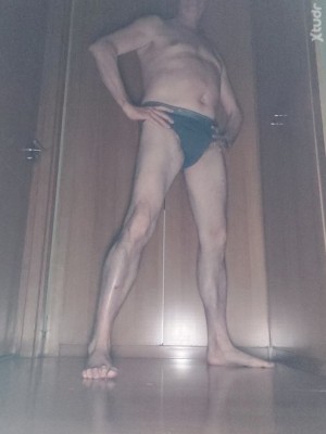 Xtudr - Abremeen2: Busco macho al que pertenecer para ser usado, prestado alquilado, vendido. 
Si me quieres depilado solo lo tienes que dec...