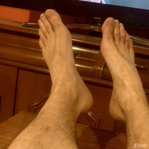 Xtudr - actcañerodotado: chaval activo cañero con buen rabazo, busca pasar buenos ratos de buen rollo con pasivo sumiso 
https://es.xhamster...
