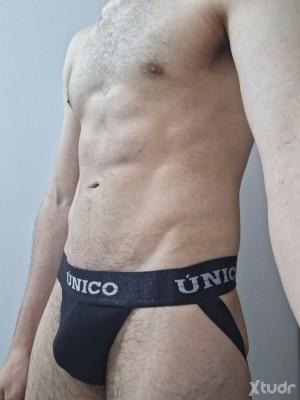 Xtudr - sub_nickgag: Submissive, bottom, open to experiment. Looking for Dominant man.