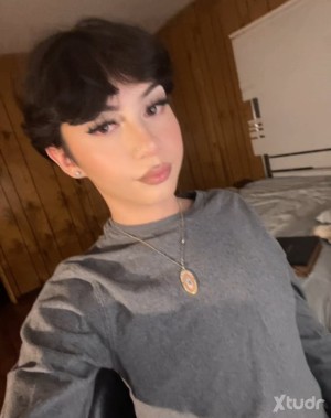 Xtudr - yourfavfemboy: Hi i love cocks and i love daddies

