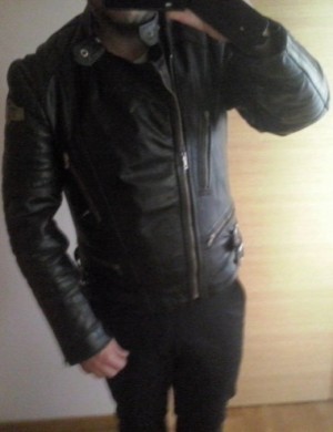 Xtudr - Guaka: I like young men.