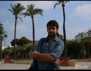 Xtudr - Abdlspankboy: I'm a straight guy with a lot of experience in BDSM, spanking, infantilism, etc., but with women... some group encount...