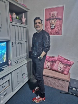 Xtudr - AlasombradelAmo: For me, as a submissive, the Master must be intelligent enough to make me surrender to Him, patient enough to under...