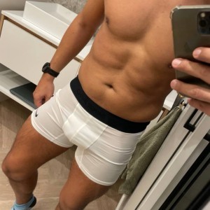 Xtudr - davnic: Me gusta jugar, los prefiero +45, soysumiso y complaciente, sex seguro.. el resto yo obedezco, tambien con la fantasía de ju...