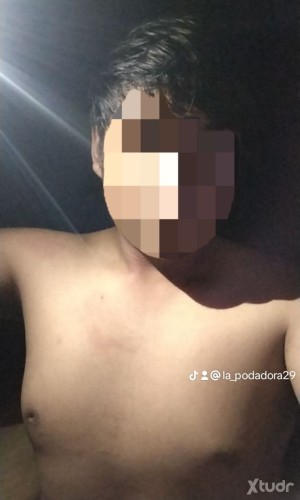 Xtudr - Gabs0: Me gusta que me dominen y me hablen como la perra puta que soy, me gustan también las nalgadas, busco alguien con lugar, solo...