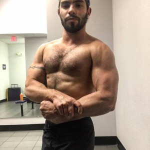 Xtudr - Orestes28: DOMINANT, DEMANDING AND LITTLE TOLERANT, WITH NO DISTINCTION OF ANYTHING OR ANYONE. LOOKING FOR A SUBMISSIVE SLAVE AND WI...