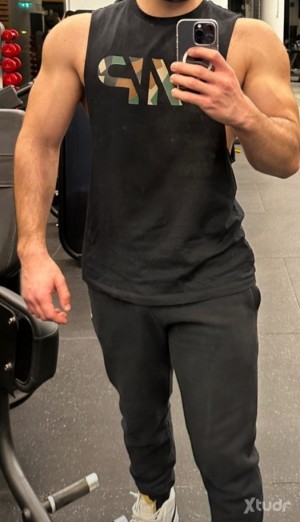 Xtudr - Discreto_gym: Discreción 100%