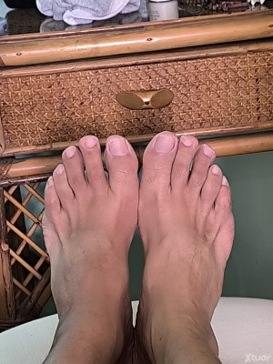 Xtudr - Chucho57x: Mature top, I like a serious man but submissive, obedient, compliant for fisting and deep throat practices.