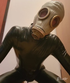 Xtudr - GumakPD: I a´m gummi slave 