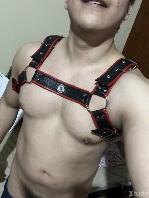 Xtudr - NavarroMaster: You want my attention, show your interest 
#Cash