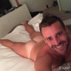 Xtudr - Sai2014: Btm ff guy looking for top for regular fist action 
Catch me on telegram sai2014 