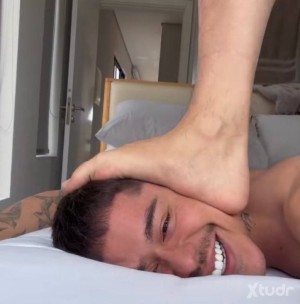 Xtudr - Amo19dominante: Busco esclavo sumiso para golpearlo hasta el cansancio hacerle fisting con brazo entero dentro de el tenerlo como un...